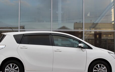 Toyota Verso I, 2013 год, 1 365 000 рублей, 6 фотография