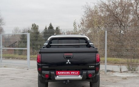 Mitsubishi L200 IV рестайлинг, 2014 год, 2 100 000 рублей, 20 фотография