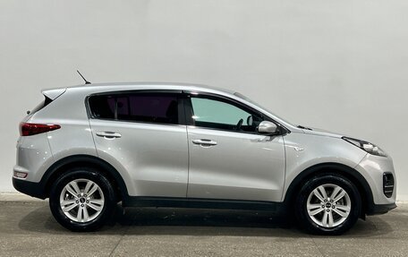 KIA Sportage IV рестайлинг, 2016 год, 2 050 000 рублей, 4 фотография