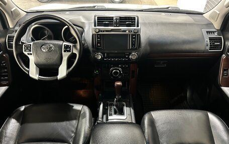 Toyota Land Cruiser Prado 150 рестайлинг 2, 2014 год, 3 450 000 рублей, 5 фотография