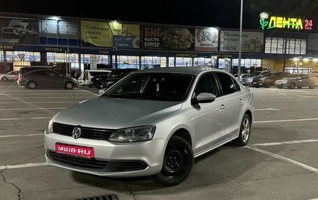 Volkswagen Jetta VI, 2012 год, 1 100 000 рублей, 1 фотография