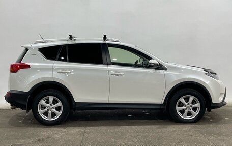 Toyota RAV4, 2013 год, 1 950 000 рублей, 4 фотография