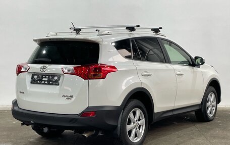 Toyota RAV4, 2013 год, 1 950 000 рублей, 5 фотография