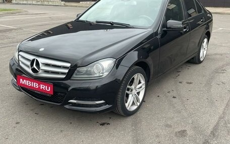 Mercedes-Benz C-Класс, 2012 год, 1 700 000 рублей, 2 фотография