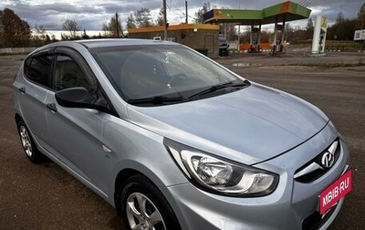 Hyundai Solaris II рестайлинг, 2013 год, 970 000 рублей, 1 фотография