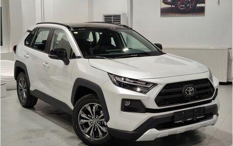 Toyota RAV4, 2024 год, 5 060 380 рублей, 3 фотография