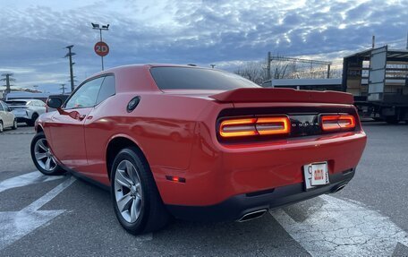 Dodge Challenger III рестайлинг 2, 2019 год, 3 200 000 рублей, 9 фотография