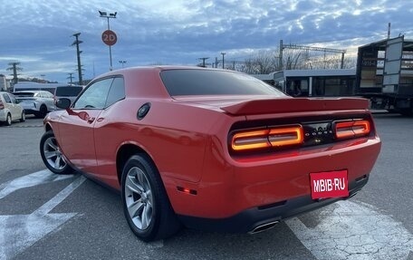 Dodge Challenger III рестайлинг 2, 2019 год, 3 200 000 рублей, 10 фотография