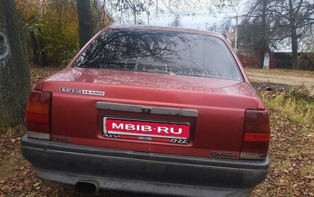 Opel Omega A, 1988 год, 75 000 рублей, 2 фотография