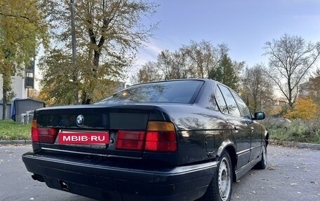 BMW 5 серия, 1990 год, 300 000 рублей, 4 фотография