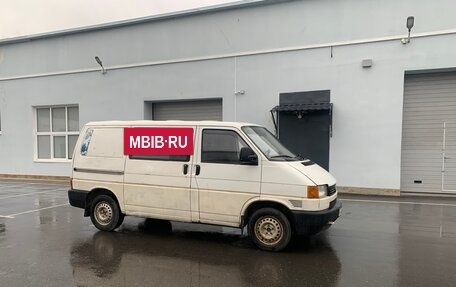 Volkswagen Transporter T4, 1998 год, 500 000 рублей, 3 фотография