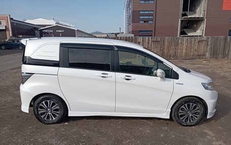 Honda Freed I, 2014 год, 1 500 000 рублей, 3 фотография