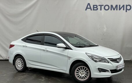 Hyundai Solaris II рестайлинг, 2015 год, 1 075 000 рублей, 3 фотография