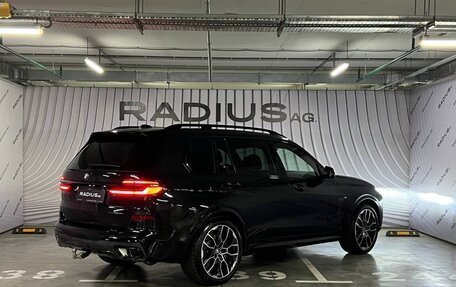 BMW X7, 2024 год, 23 700 000 рублей, 4 фотография