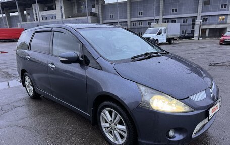 Mitsubishi Grandis, 2005 год, 600 000 рублей, 3 фотография