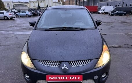 Mitsubishi Grandis, 2005 год, 600 000 рублей, 4 фотография