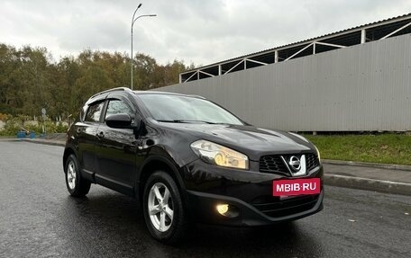 Nissan Qashqai, 2010 год, 990 000 рублей, 2 фотография