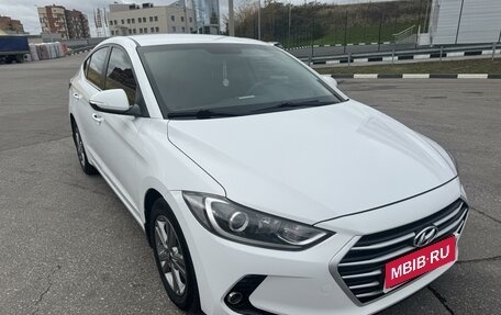 Hyundai Elantra VI рестайлинг, 2018 год, 1 700 000 рублей, 1 фотография