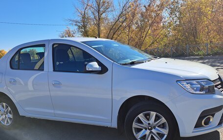 Renault Logan II, 2019 год, 985 000 рублей, 26 фотография