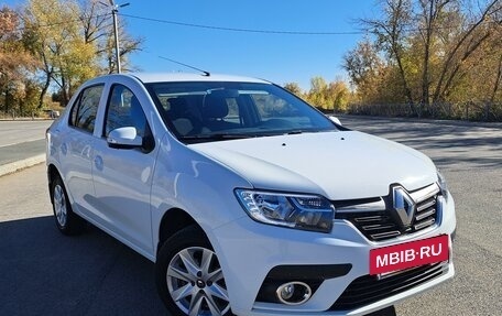 Renault Logan II, 2019 год, 985 000 рублей, 9 фотография