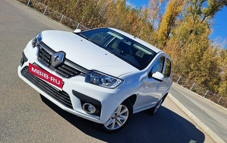 Renault Logan II, 2019 год, 985 000 рублей, 34 фотография