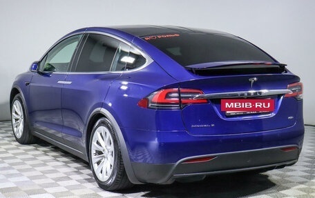 Tesla Model X I, 2017 год, 4 200 000 рублей, 5 фотография