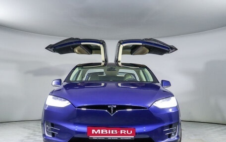 Tesla Model X I, 2017 год, 4 200 000 рублей, 21 фотография