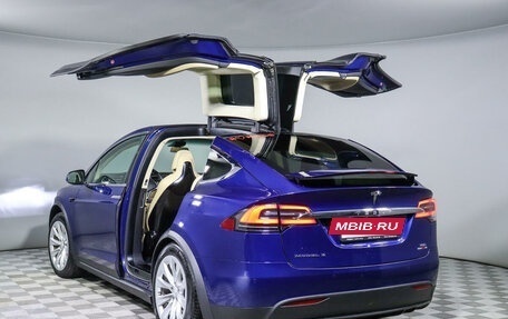 Tesla Model X I, 2017 год, 4 200 000 рублей, 35 фотография