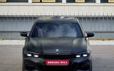 BMW 3 серия, 2019 год, 3 800 000 рублей, 32 фотография