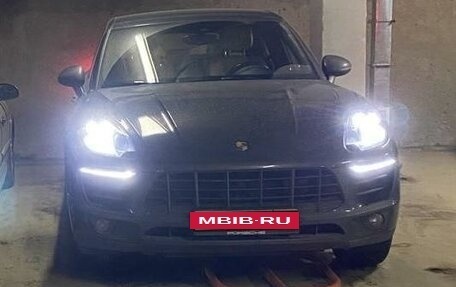 Porsche Macan I рестайлинг, 2018 год, 4 100 000 рублей, 2 фотография