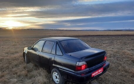 Daewoo Nexia I рестайлинг, 2002 год, 110 000 рублей, 7 фотография