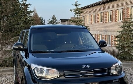 KIA Soul II рестайлинг, 2019 год, 1 890 000 рублей, 1 фотография