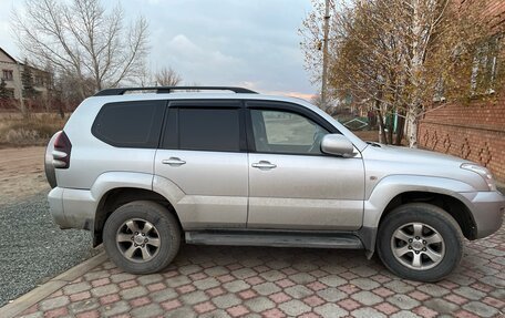 Toyota Land Cruiser Prado 120 рестайлинг, 2003 год, 1 850 000 рублей, 2 фотография