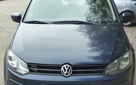 Volkswagen Polo VI (EU Market), 2012 год, 850 000 рублей, 2 фотография