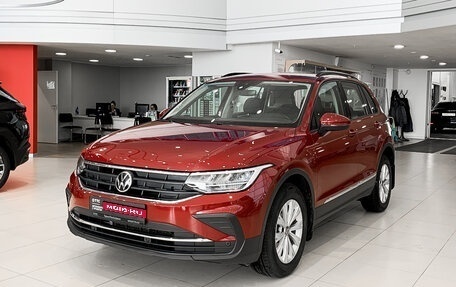 Volkswagen Tiguan II, 2021 год, 3 452 000 рублей, 1 фотография