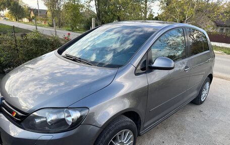 Volkswagen Golf Plus II, 2010 год, 980 000 рублей, 2 фотография