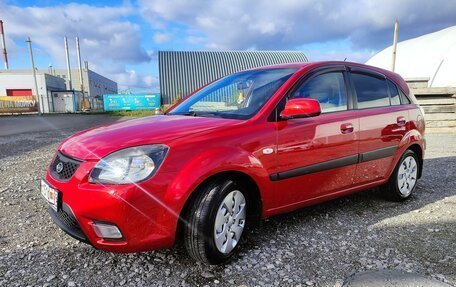 KIA Rio II, 2009 год, 580 000 рублей, 2 фотография