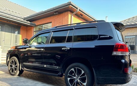 Toyota Land Cruiser 200, 2017 год, 6 950 000 рублей, 5 фотография