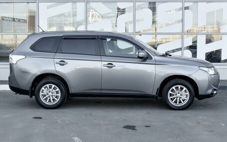 Mitsubishi Outlander III рестайлинг 3, 2012 год, 1 395 000 рублей, 5 фотография