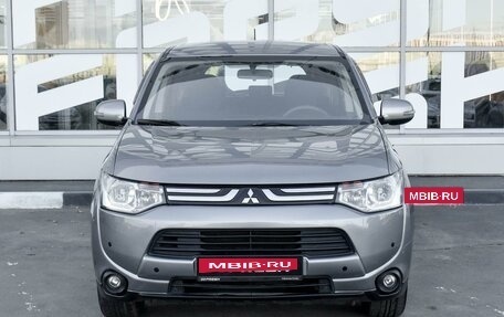 Mitsubishi Outlander III рестайлинг 3, 2012 год, 1 395 000 рублей, 3 фотография