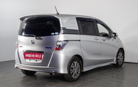 Honda Freed I, 2012 год, 1 378 000 рублей, 3 фотография