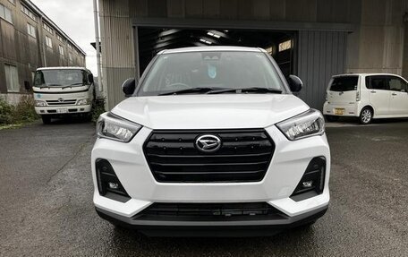 Daihatsu Rocky, 2022 год, 1 691 000 рублей, 2 фотография