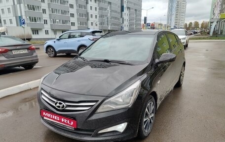 Hyundai Solaris II рестайлинг, 2015 год, 1 200 000 рублей, 2 фотография