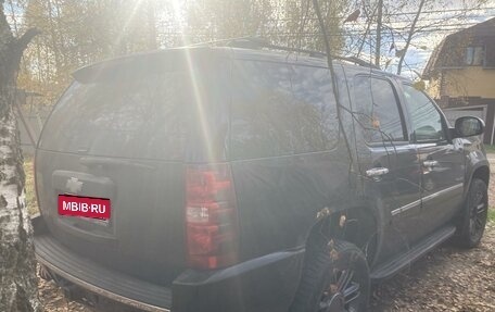 Chevrolet Tahoe III, 2011 год, 1 950 000 рублей, 5 фотография