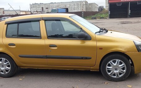 Renault Clio III, 2001 год, 249 000 рублей, 5 фотография