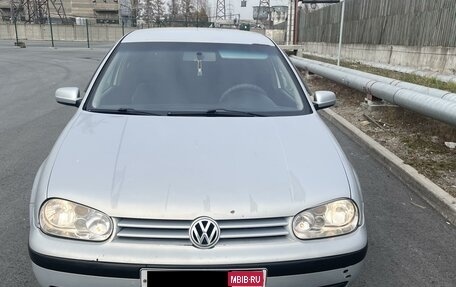 Volkswagen Golf IV, 1999 год, 280 000 рублей, 2 фотография