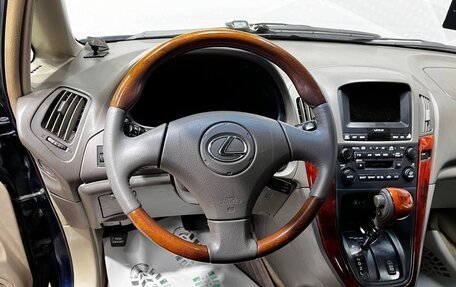 Lexus RX IV рестайлинг, 2002 год, 999 000 рублей, 20 фотография