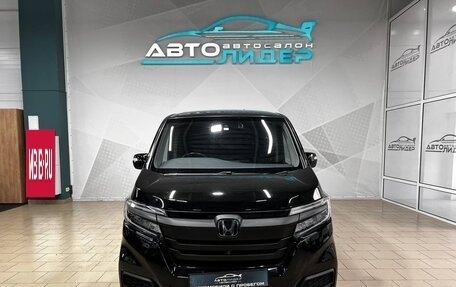 Honda Stepwgn IV, 2017 год, 2 279 000 рублей, 2 фотография