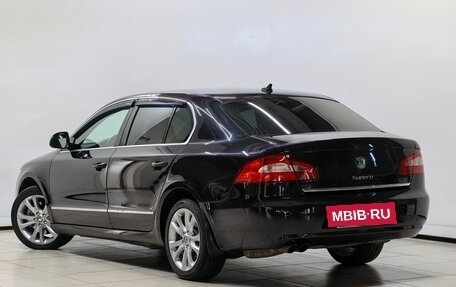 Skoda Superb III рестайлинг, 2012 год, 998 000 рублей, 2 фотография