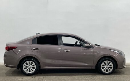 KIA Rio IV, 2018 год, 1 380 000 рублей, 4 фотография